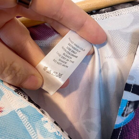 Swimsuits for All Split Neck Short Sleeve Swim Tee 24 - Picture 4 of 8